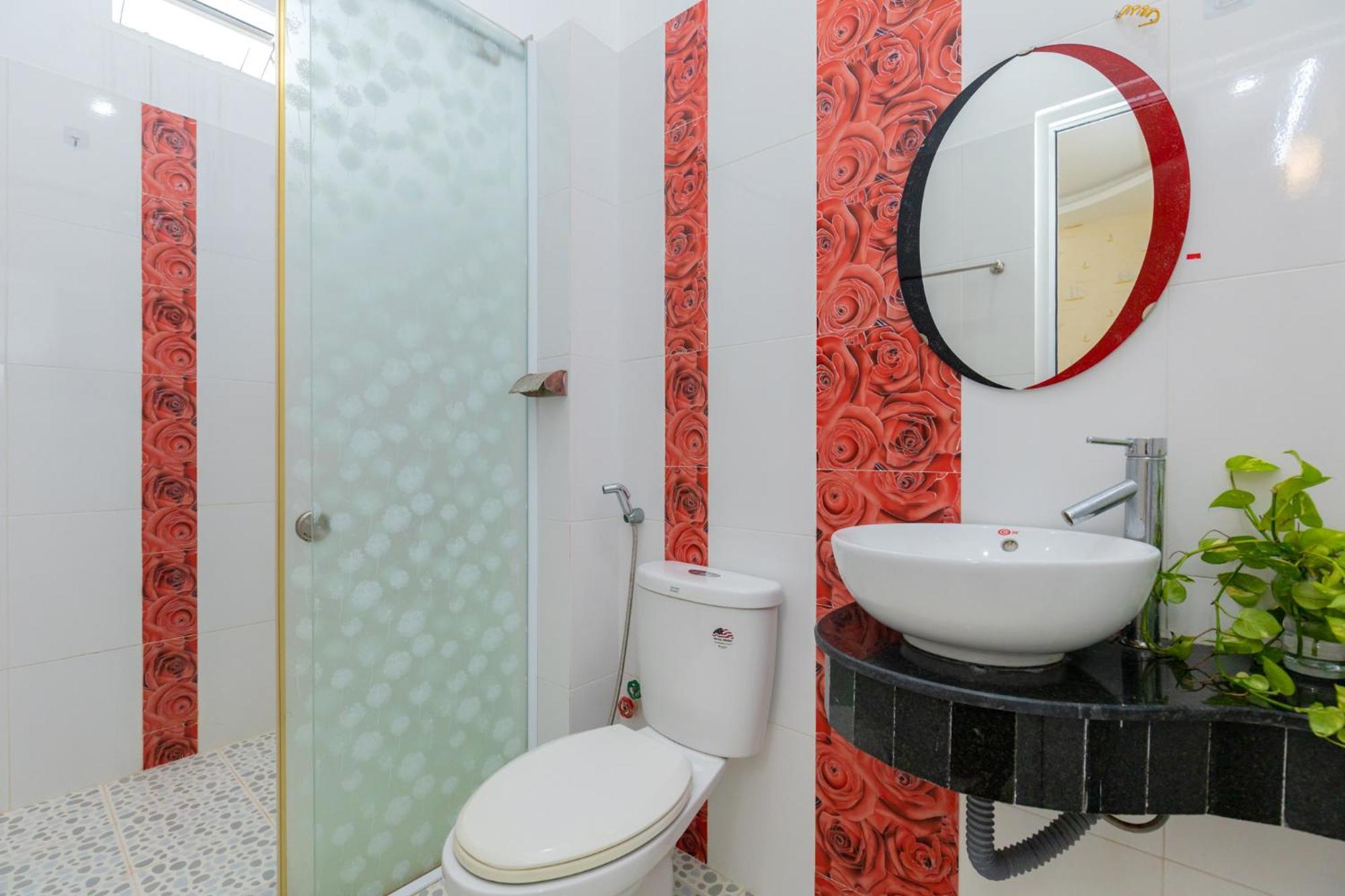 Villa Bai Sau - 5 Phong Ngu - 30 Vo Thi Sau - Free Karaoke *