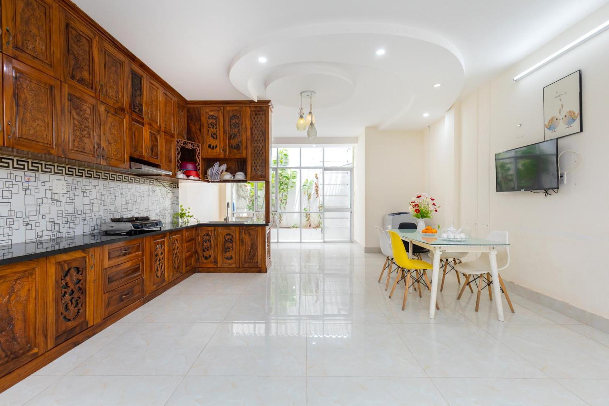 Villa Bai Sau - 5 Phong Ngu - 30 Vo Thi Sau - Free Karaoke Vung Tau